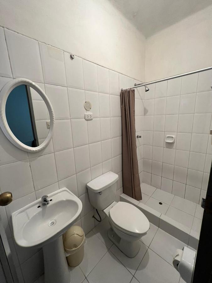 Hostal Huayna クスコ エクステリア 写真